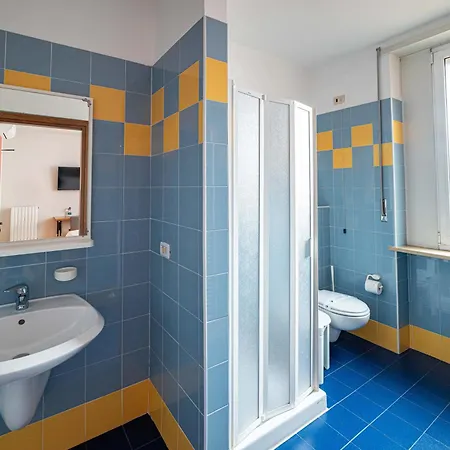 Phi Homy Hotel