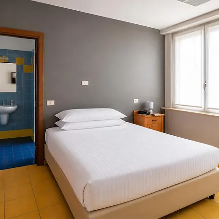 Phi Homy Szálloda 4*