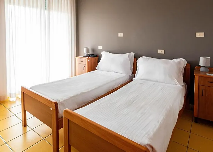 Szálloda Phi Homy 4*