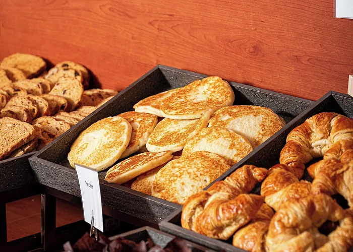 Phi Homy Otel Druento